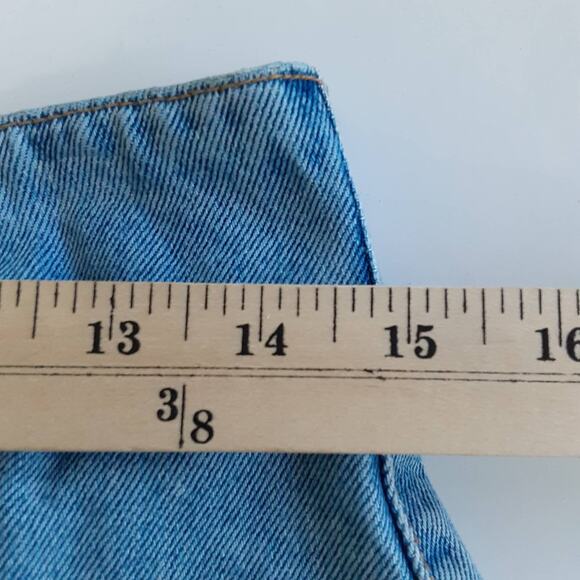 Vintage 1990s Ultra High Rise Denim Shorts Light Wash Jeans Y2K Mom Jeans - Picture 5 of 7